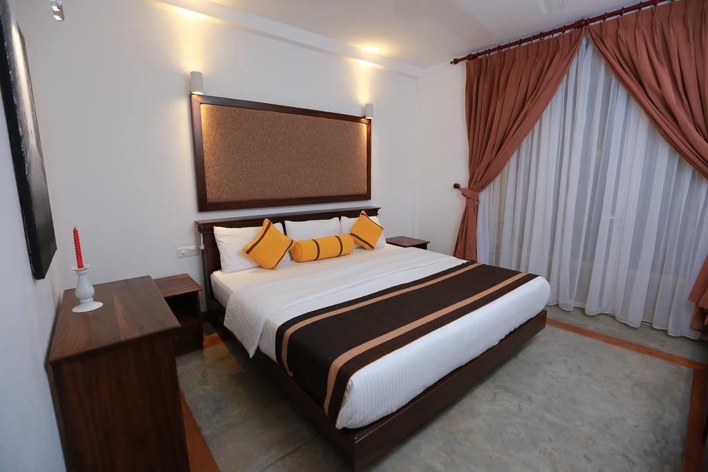 Refresh Hotel Hikkaduwa Ngoại thất bức ảnh