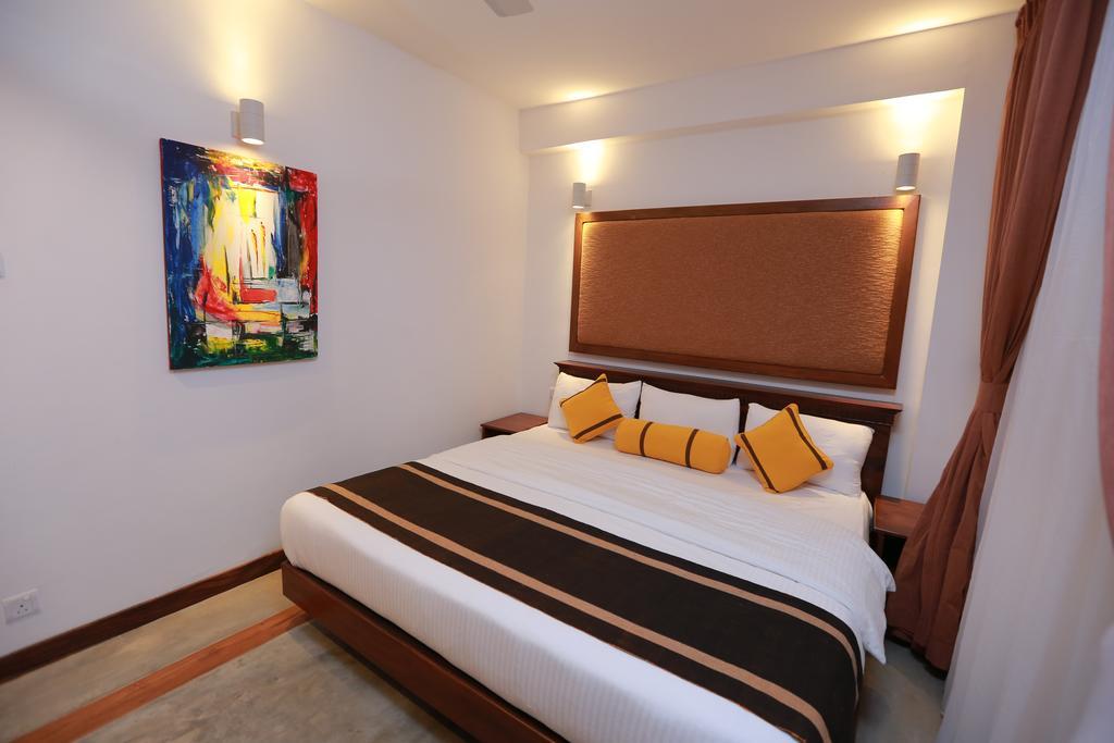 Refresh Hotel Hikkaduwa Phòng bức ảnh