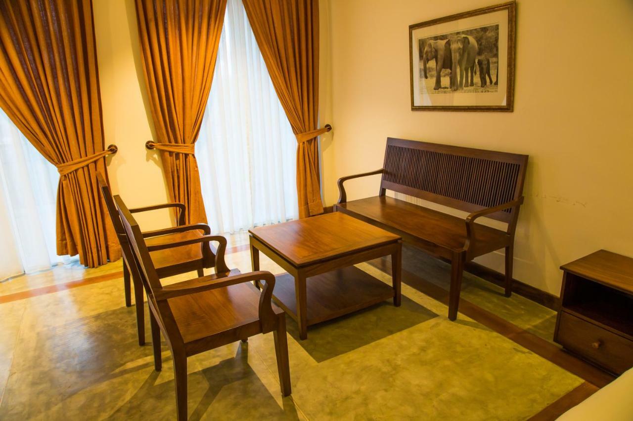Refresh Hotel Hikkaduwa Ngoại thất bức ảnh